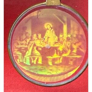 Vintage Last Supper Hologram Pendant 3D Glass Jesus‎ Religious Necklace NOS